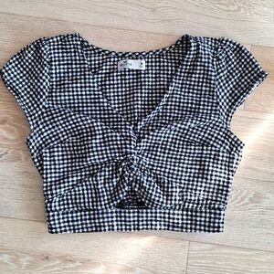 Hollister Gingham Cropped Blouse - Medium